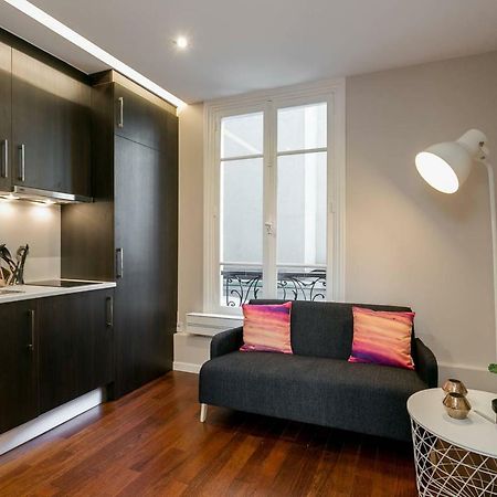 Charmant Studio Neuf Proche Des Invalides Paris Exterior foto