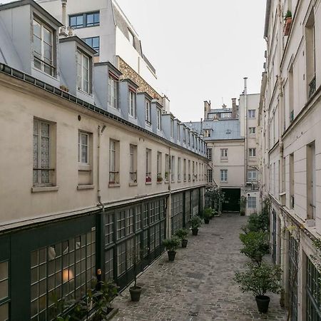 Charmant Studio Neuf Proche Des Invalides Paris Exterior foto